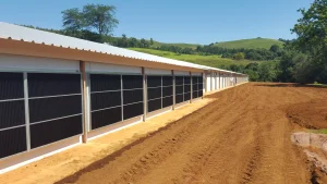 Oscuratore ventilatori e prese d’aria per migliorare il comfort animale